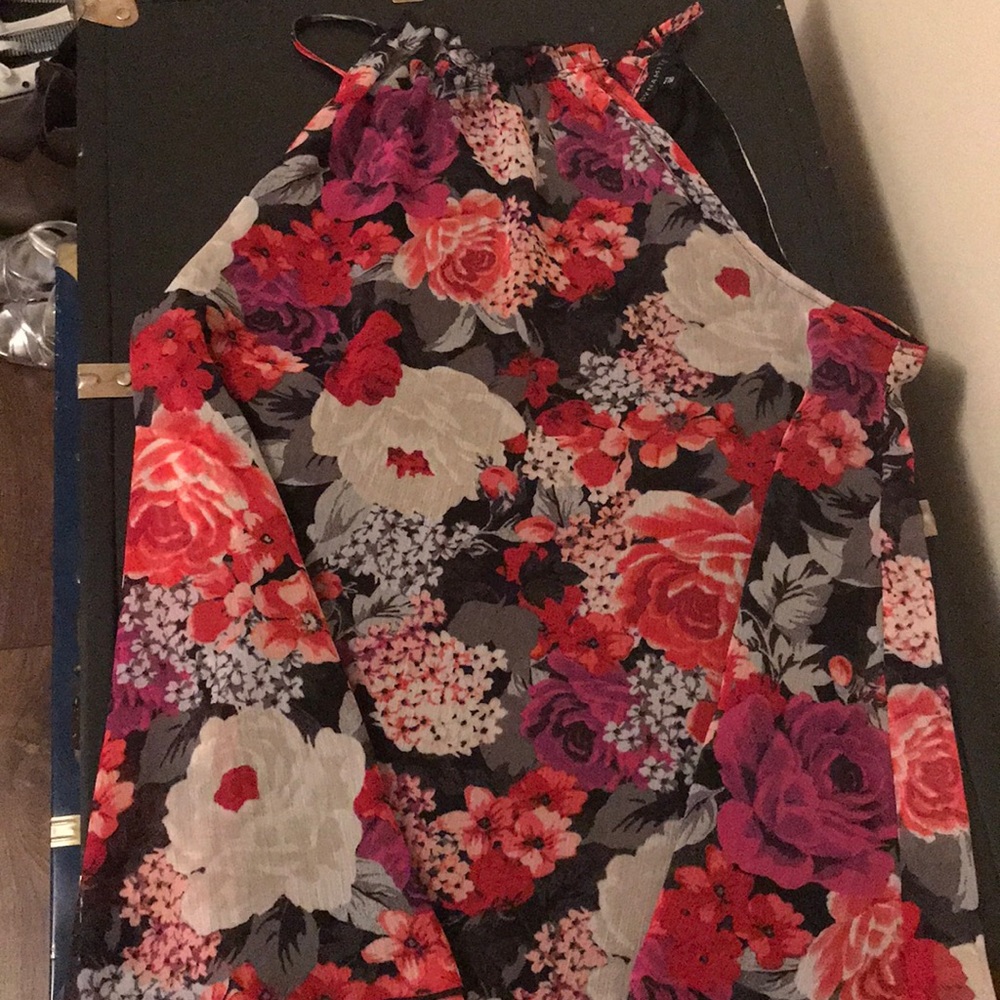 floral flowy sleeveless top